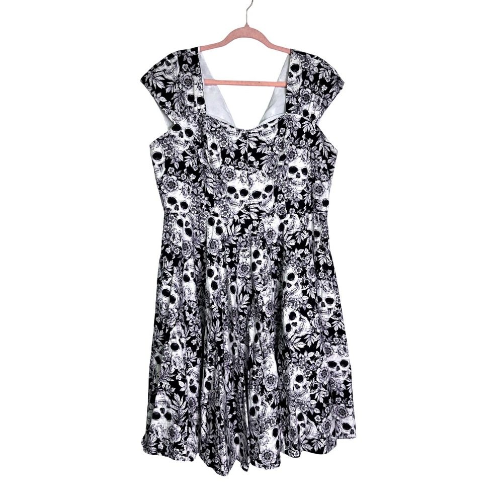 Magnolia Park 3XL Black White Skull Floral Cap Sleeve Fit & Flare Gothic Dress - Picture 1 of 5